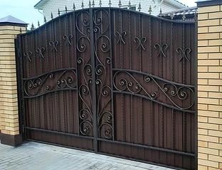 Ворота распашные в Донецке, Макеевке, ДНР